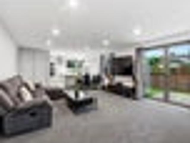 House for sale in Lincoln, Canterbury