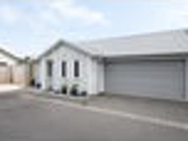 House for sale in Forest Lake