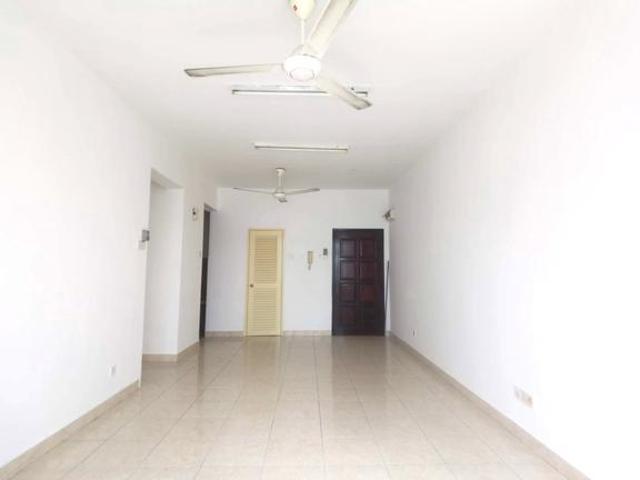 Condominium for sale in Petaling Jaya, Petaling