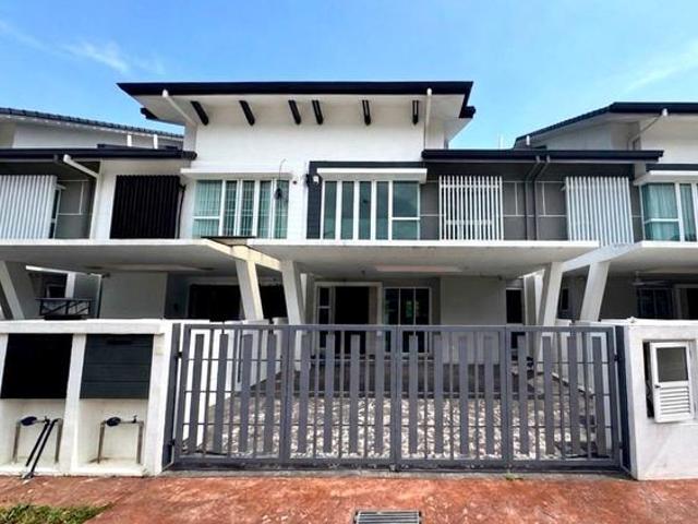 Terraced House for rent in Tanjong Sepat, Selangor