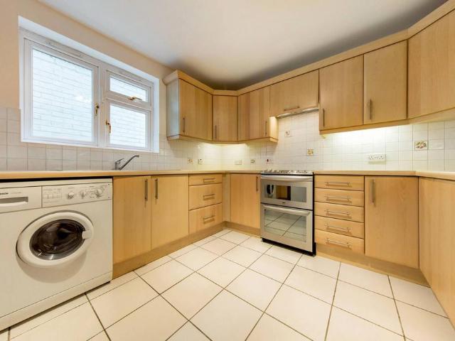 House for rent in London Borough of Wandsworth, Greater London