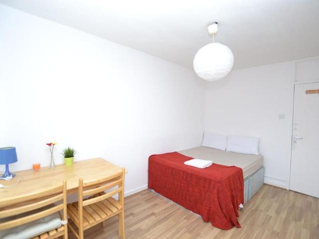 Apartment for rent in St. George in the East, Wapping