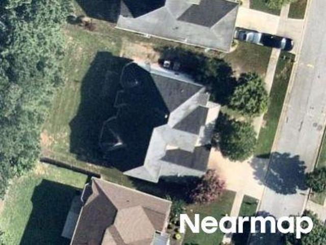 House for sale in Red Oak, Georgia