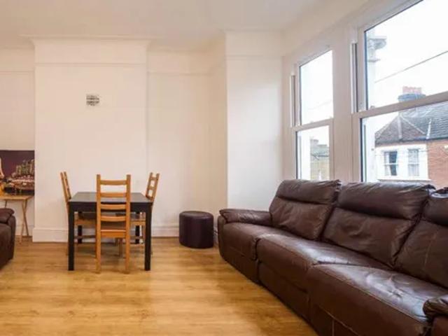 Apartment for rent in Streatham, Greater London