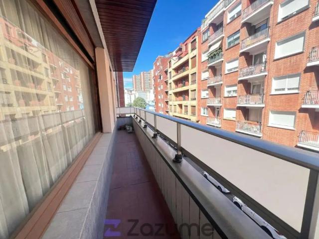 Apartamento en alquiler en Errekalde, Bilbao