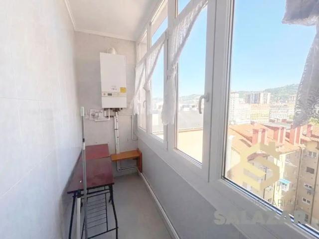 Apartamento en alquiler en Ibaiondo, Bilbao