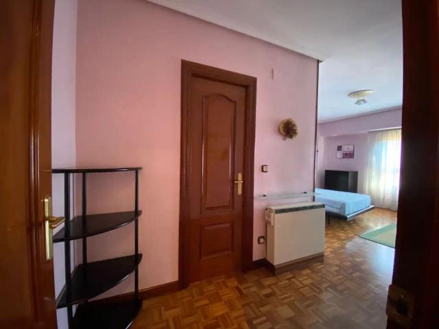 Apartamento en alquiler en Errekalde, Bilbao