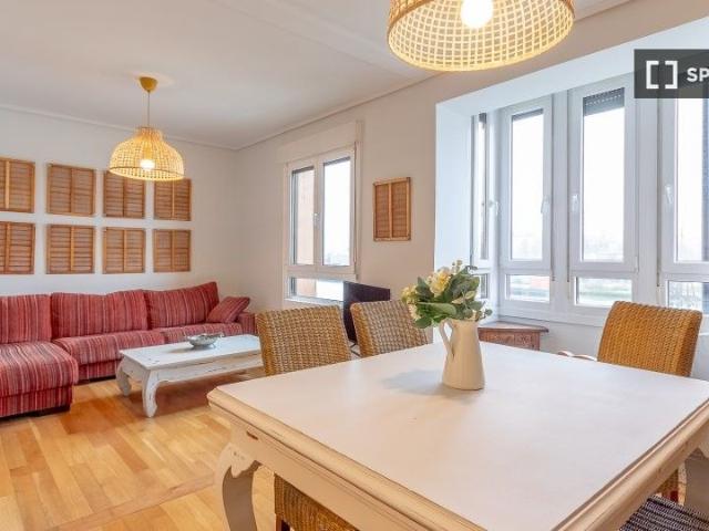 Apartamento en alquiler en Lutxana-Enekuri, Erandio
