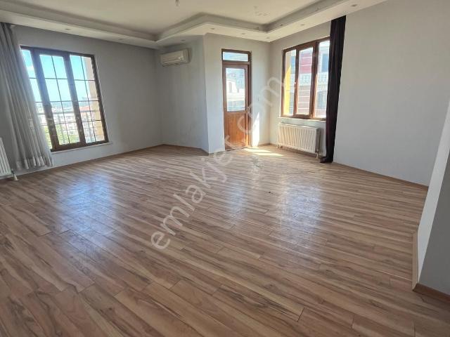 Arnavutköy, İstanbul içerisinde kiralık mülk