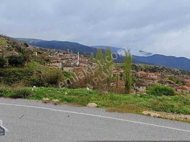 İnhisar içerisinde satılık Villa