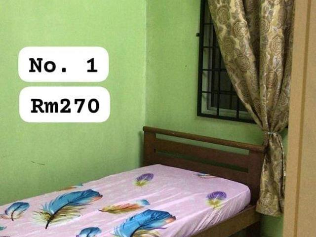 Room for rent in Jenjarom, Selangor
