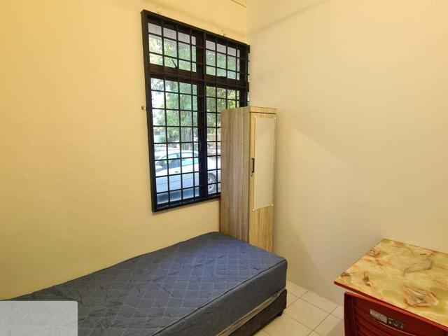 Room for rent in Wellesley, Penang