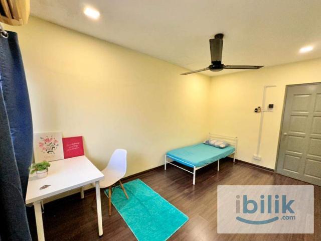 Room for rent in Petaling, Damansara Damai