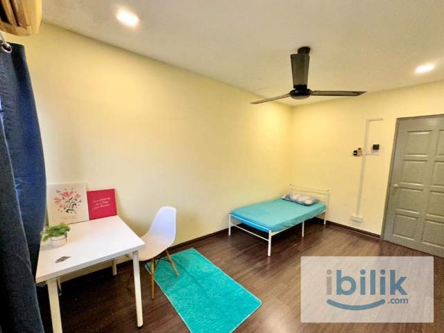 Room for rent in Petaling, Damansara Damai