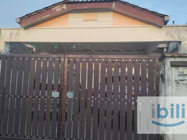 Room for rent in Pasir Gudang, Johor Bahru