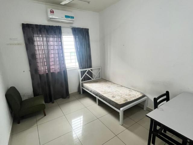 House for rent in Petaling, Alam Impian