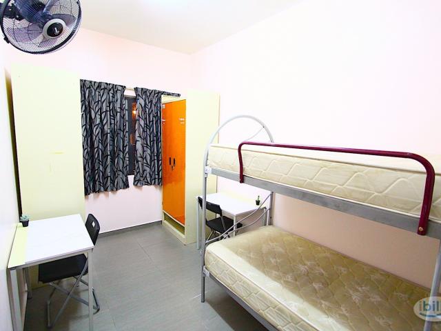 Room for rent in Petaling, Alam Impian