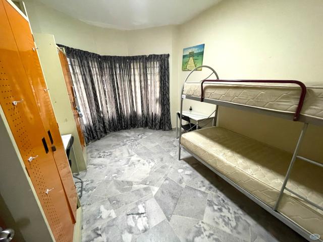 Room for rent in Petaling, Alam Impian