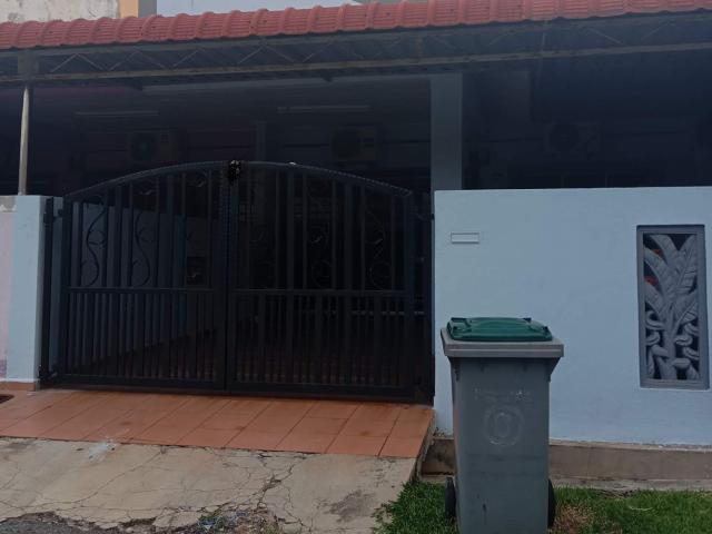 Room for rent in Country Heights Damansara, Kuala Lumpur