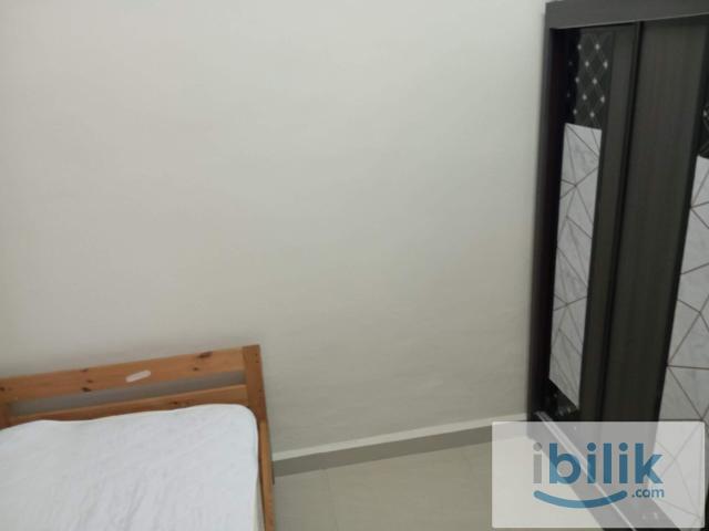 Room for rent in Malaka
