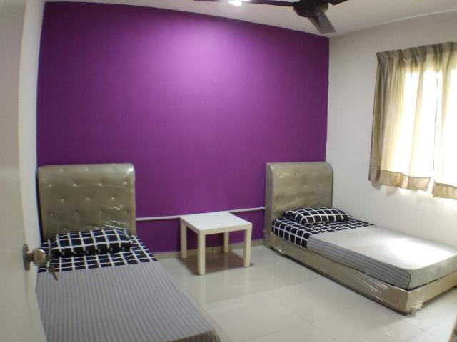 Room for rent in Petaling, Damansara Damai