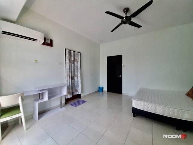House for rent in Kajang, Langat