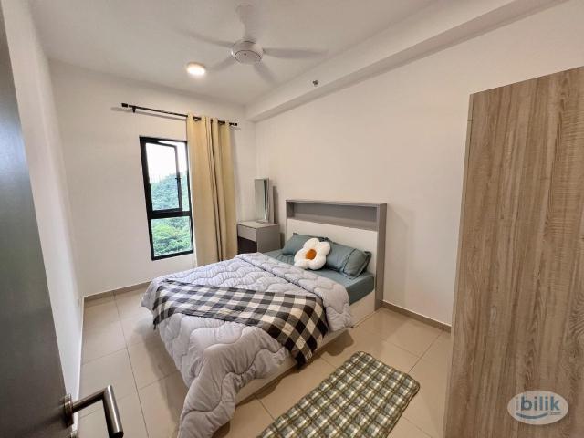 Room for rent in Petaling, Damansara Damai