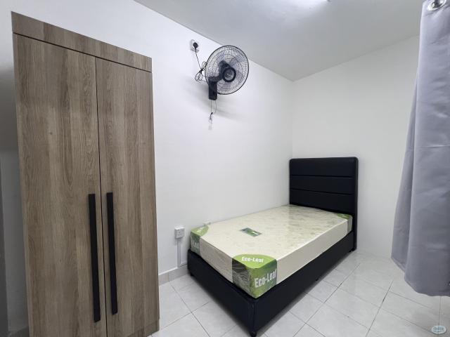 Room for rent in Petaling, Damansara Damai