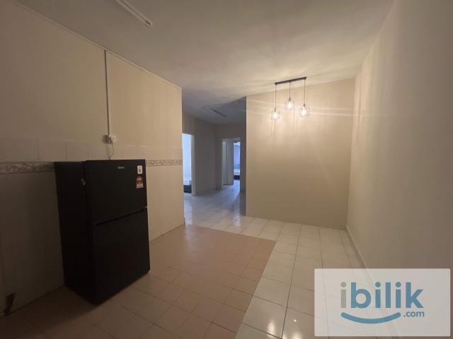 Room for rent in Petaling, Damansara Damai