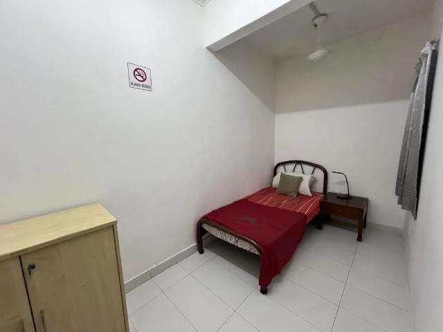 Room for rent in Kajang, Langat