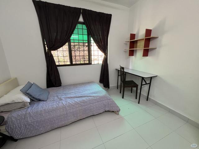 Room for rent in Kajang, Langat