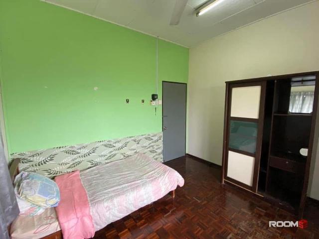 House for rent in Kajang, Langat