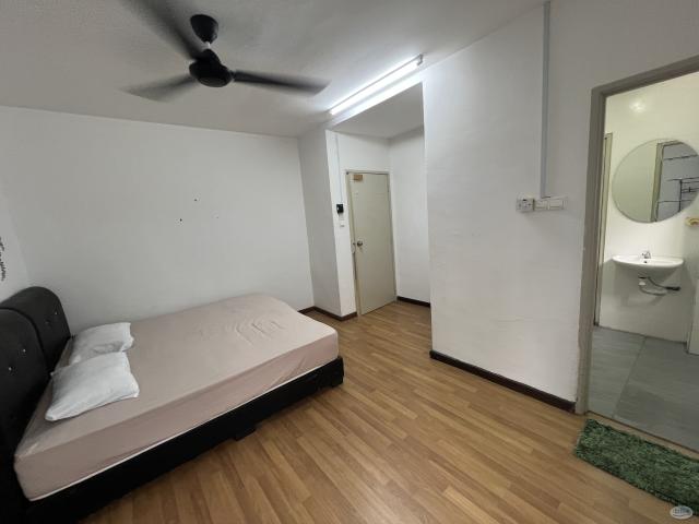 Room for rent in Kajang, Langat