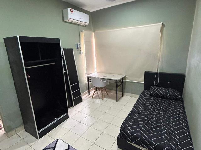 Room for rent in Kampung Chubadak Hilir, Kuala Lumpur