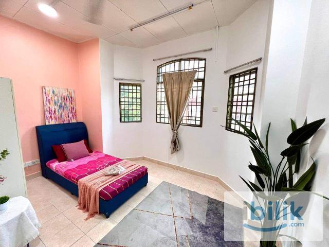 Room for rent in Kajang, Langat