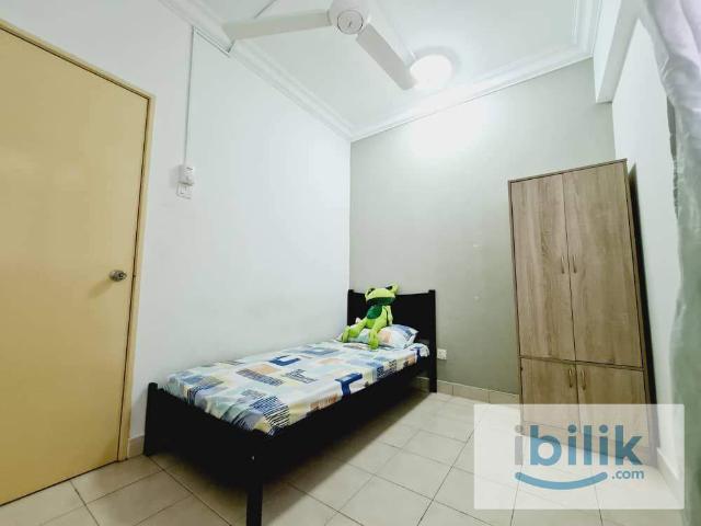 Room for rent in Bandar Puteri 8, Majlis Bandaraya Subang Jaya
