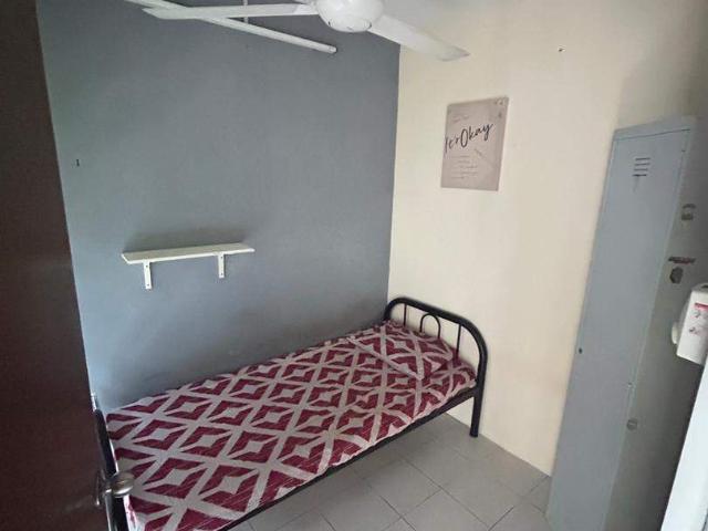 Room for rent in Petaling, Damansara Damai