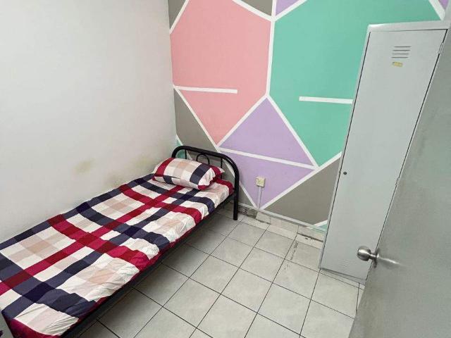 Room for rent in Petaling, Damansara Damai