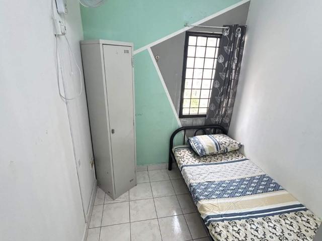 Room for rent in Petaling, Damansara Damai