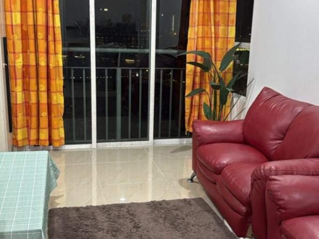 Room for rent in Petaling, Alam Impian