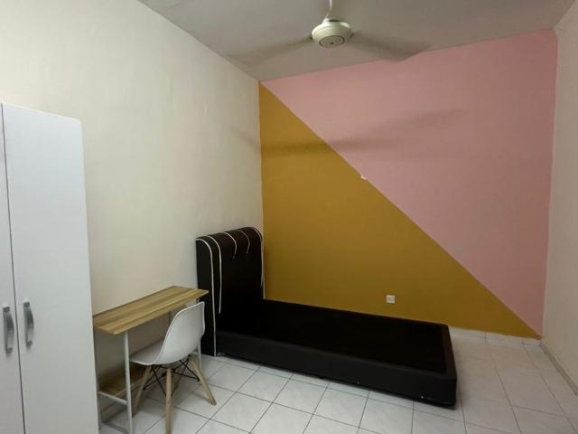 Room for rent in Petaling, Damansara Damai