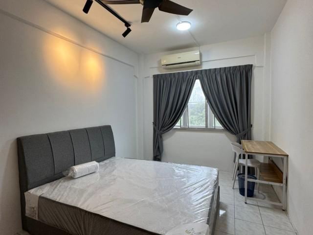 Room for rent in Petaling, Damansara Damai