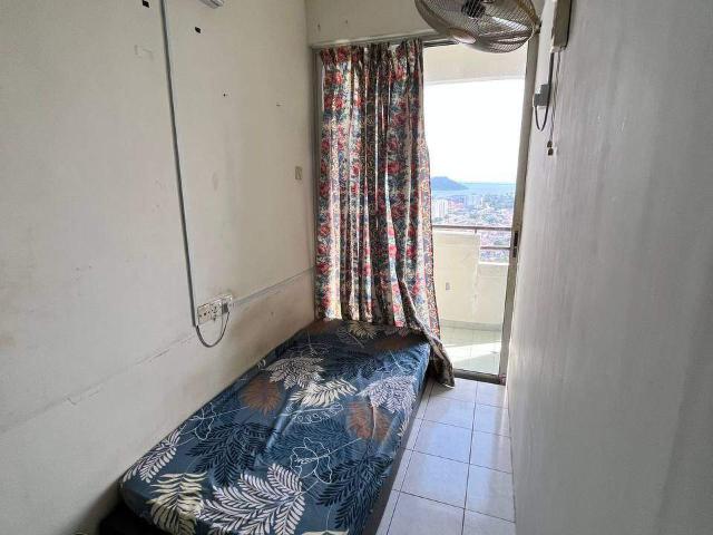 Room for rent in Kampung Perlis, George Town