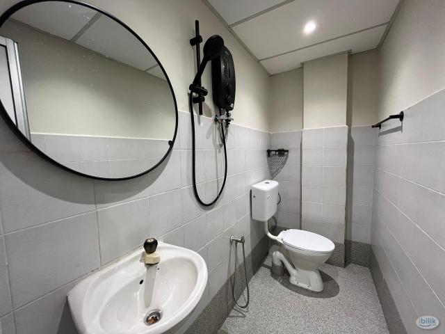 Room for rent in Malaka