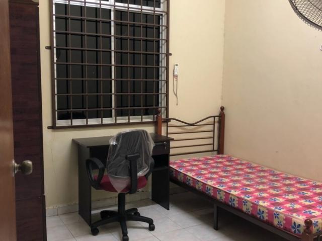 Room for rent in Tringganu