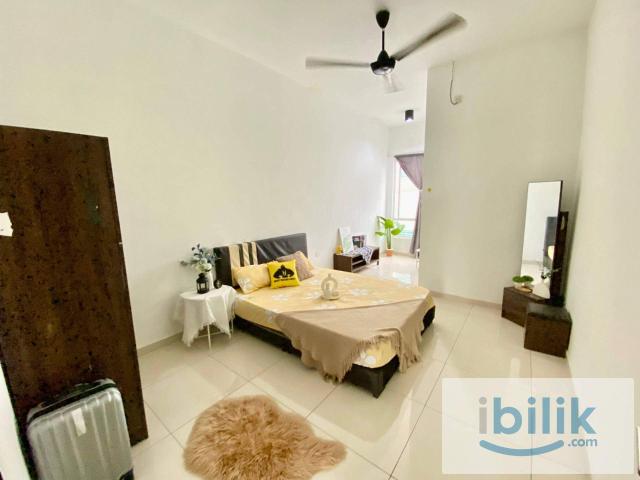 Room for rent in Sendayan Village, Negeri Sembilan
