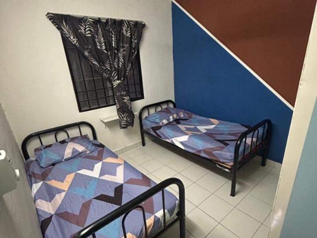 Room for rent in Petaling, Damansara Damai