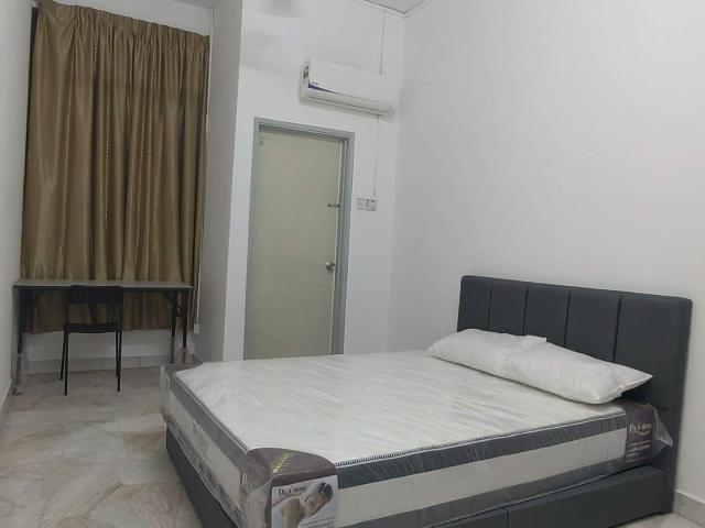 Room for rent in Petaling, Damansara Damai