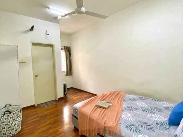 Room for rent in Petaling, Subang Jaya