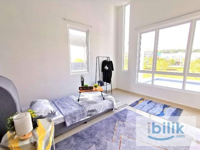 Room for rent in Sendayan Village, Negeri Sembilan